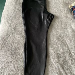 Faux leather leggings